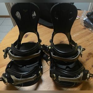 Roxy snowboard bindings s/m